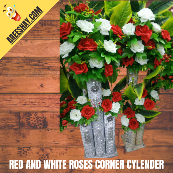 RED AND WHITE ARTIFICIAL FLOWERS CORNER BIG VASE