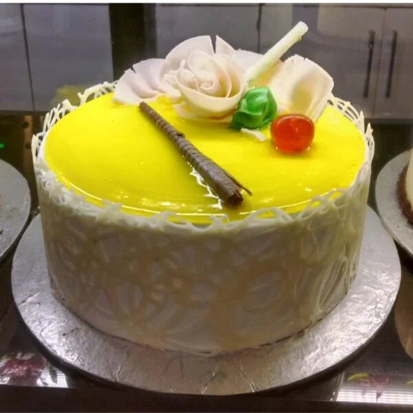 YELLOW THEME HAPPY ANNIVERSARY CAKE